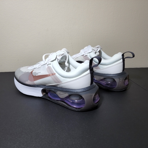 Nike Air Max 2021 GS White Metallic Red Bronze DA3199-100 Kids Youth Shoes NEW - Picture 4 of 12